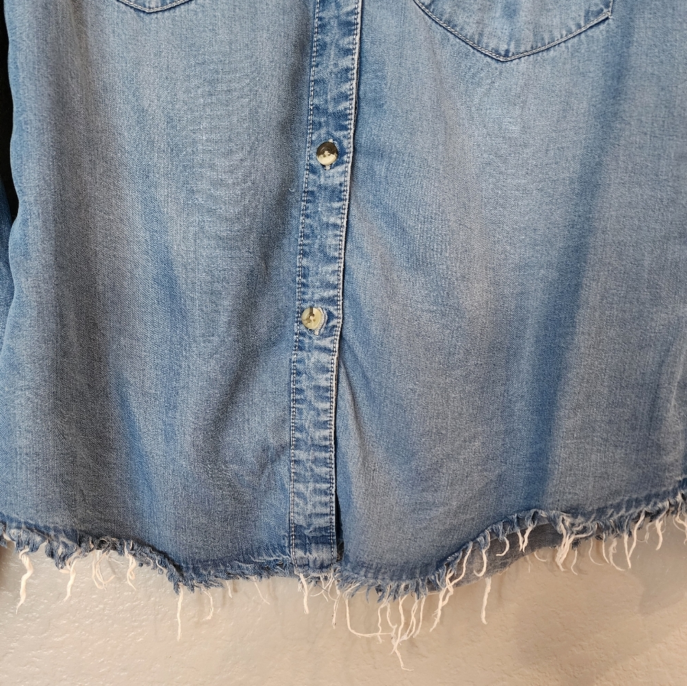 Francesca's Collection Chambray Button Up Top - image 3